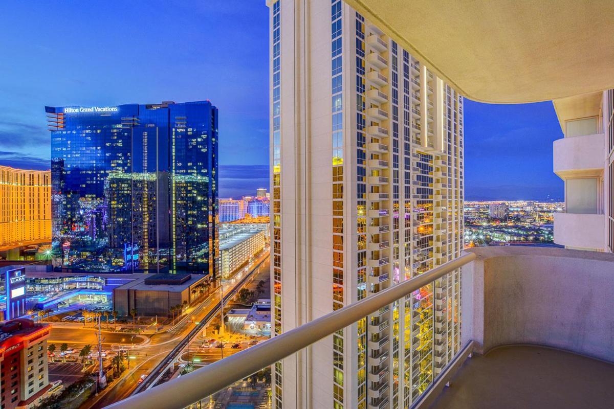 Lucky Gem Penthouse & Luxury Suites At Signature Resort, Balcony Strip View 2605 لاس فيغاس المظهر الخارجي الصورة